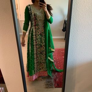 🌼LAST CALL!! MAKE AN OFFER!! Indian Dress